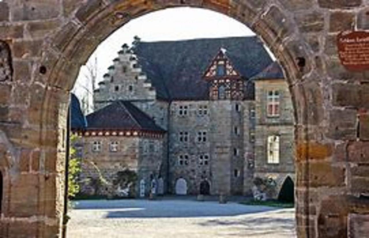 Gutsverwaltung Schloss Eyrichshof Ebern ภายนอก รูปภาพ