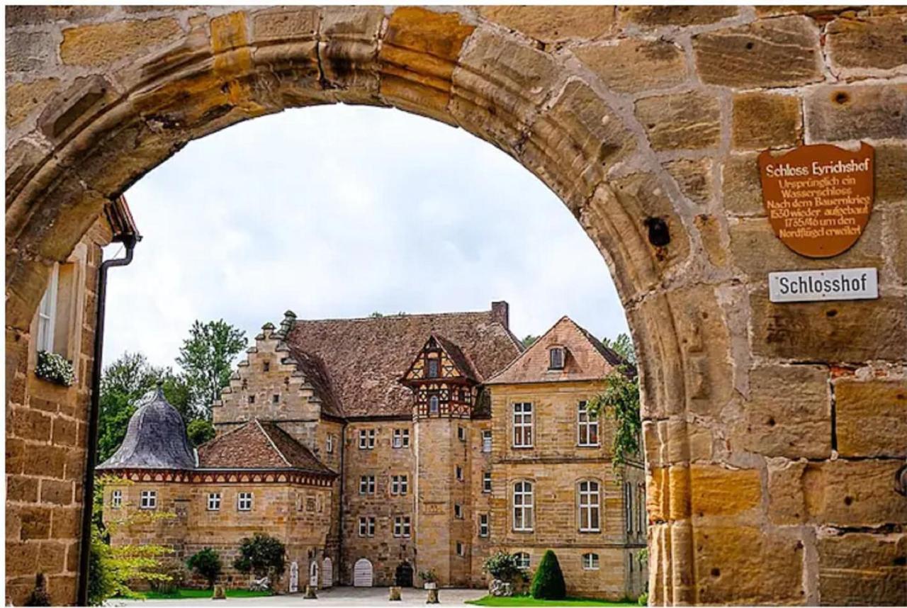Gutsverwaltung Schloss Eyrichshof Ebern ภายนอก รูปภาพ